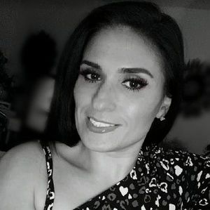 Meet your Posher, Valarie